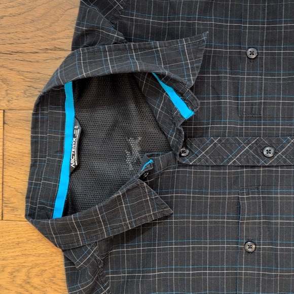 Arc'teryx Long Sleeve Plaid Button Down Shirt, X Large Navy - Picture 2 of 9